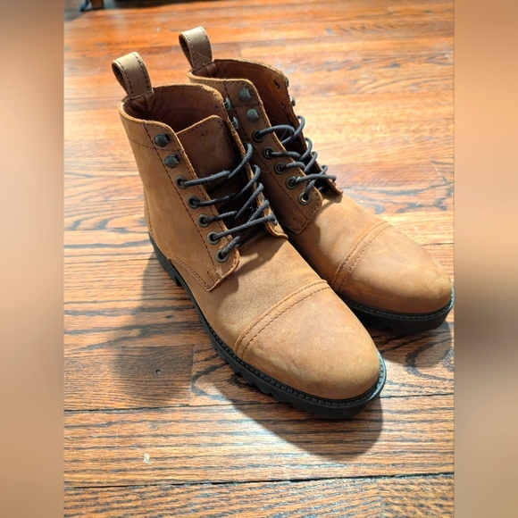 Portland Leather / Patina Boots - Picture 2 of 6